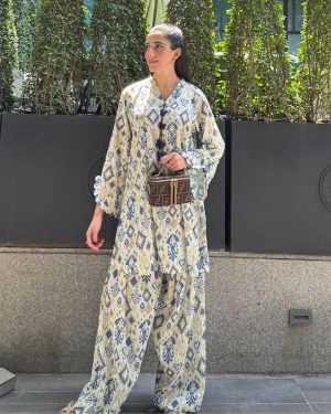 NYSA is an effortlessly graceful ensemble crafted from Pure Ikat Lawn,